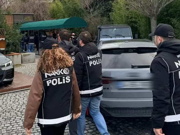 ClubHouse Bebek'e uyuşturucu operasyonu!