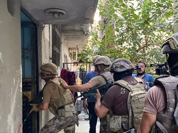 DEAŞ'a büyük operasyon: 161 şüpheli yakalandı