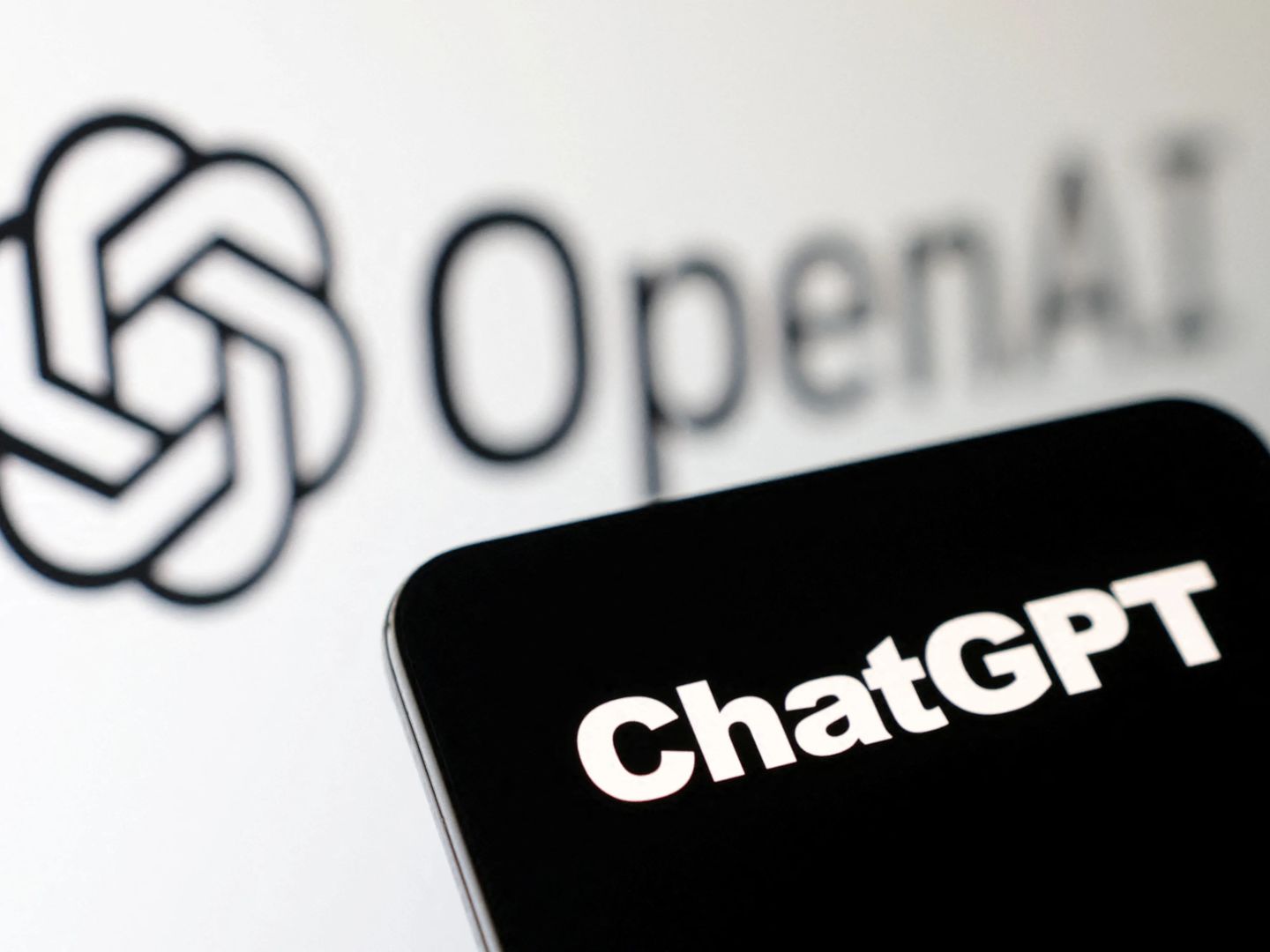 OpenAI'a cinayet ve intihara yol açtığı iddiasıyla dava açıldı