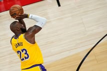 NBA tarihinin ikinci en uzun serisi sona erdi: LeBron James'in 15 yıllık görkemli yürüyüşü bitti! 