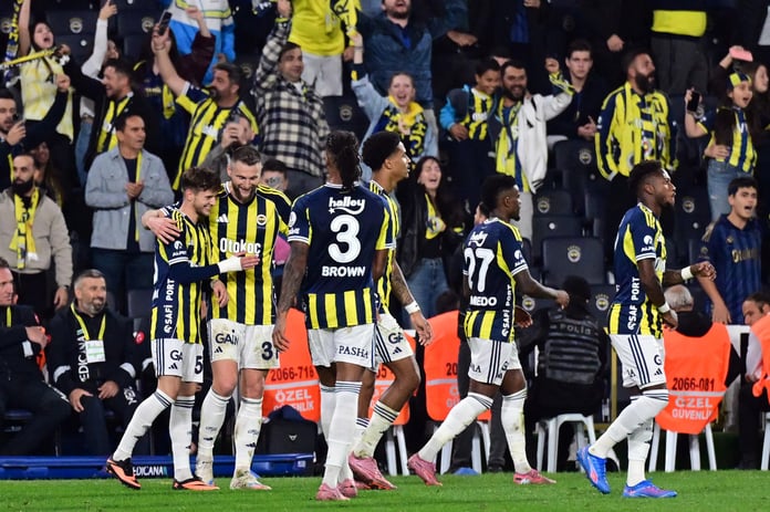 Fenerbahçe Nice maçı saat kaçta, hangi kanalda? UEFA Avrupa Ligi Fenerbahçe Nice maçı ne zaman?
