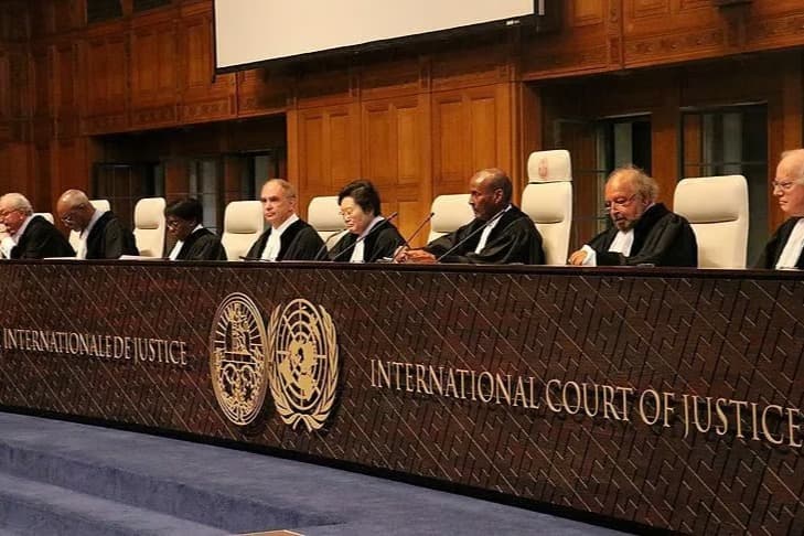 Gambiya soykırımın delillerini UAD'a sundu