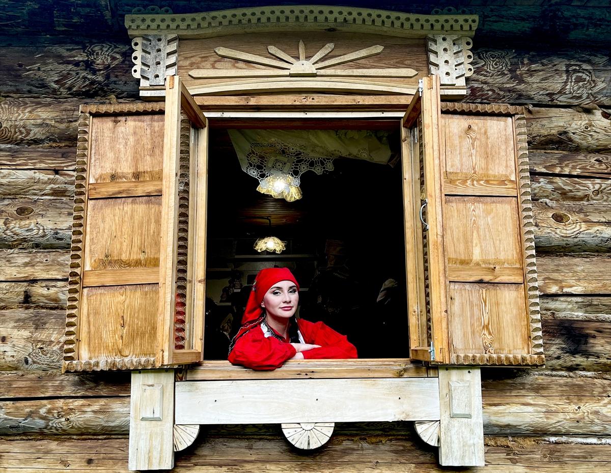 Çuvaş Türkleri geleneklerini yeni nesillere aktarıyor