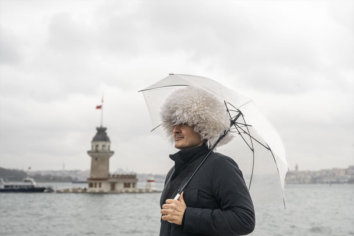 İstanbul’da sağanak ve fırtına etkili oldu