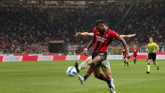 Galatasaray'ın hedefindeki süperstara hocasından ayrılık vizesi