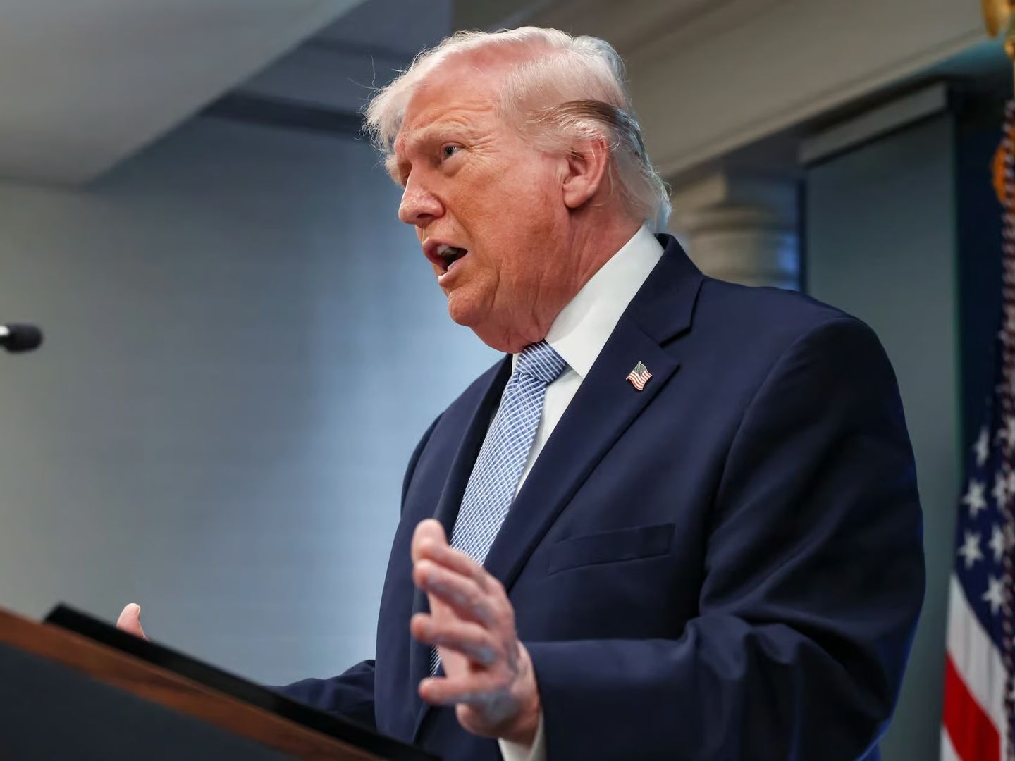 Trump süre verdi: "Anlaşma olmazsa gemilerdeki silahları kullanırız"