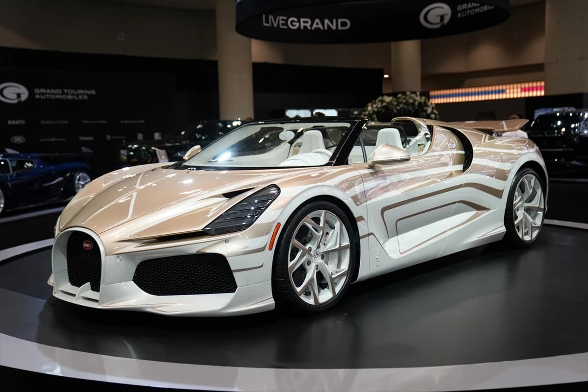 Kanada otomobil fuarı 1.275 beygirlik asfalt canavarı McLaren W1'e ev sahipliği yapacak