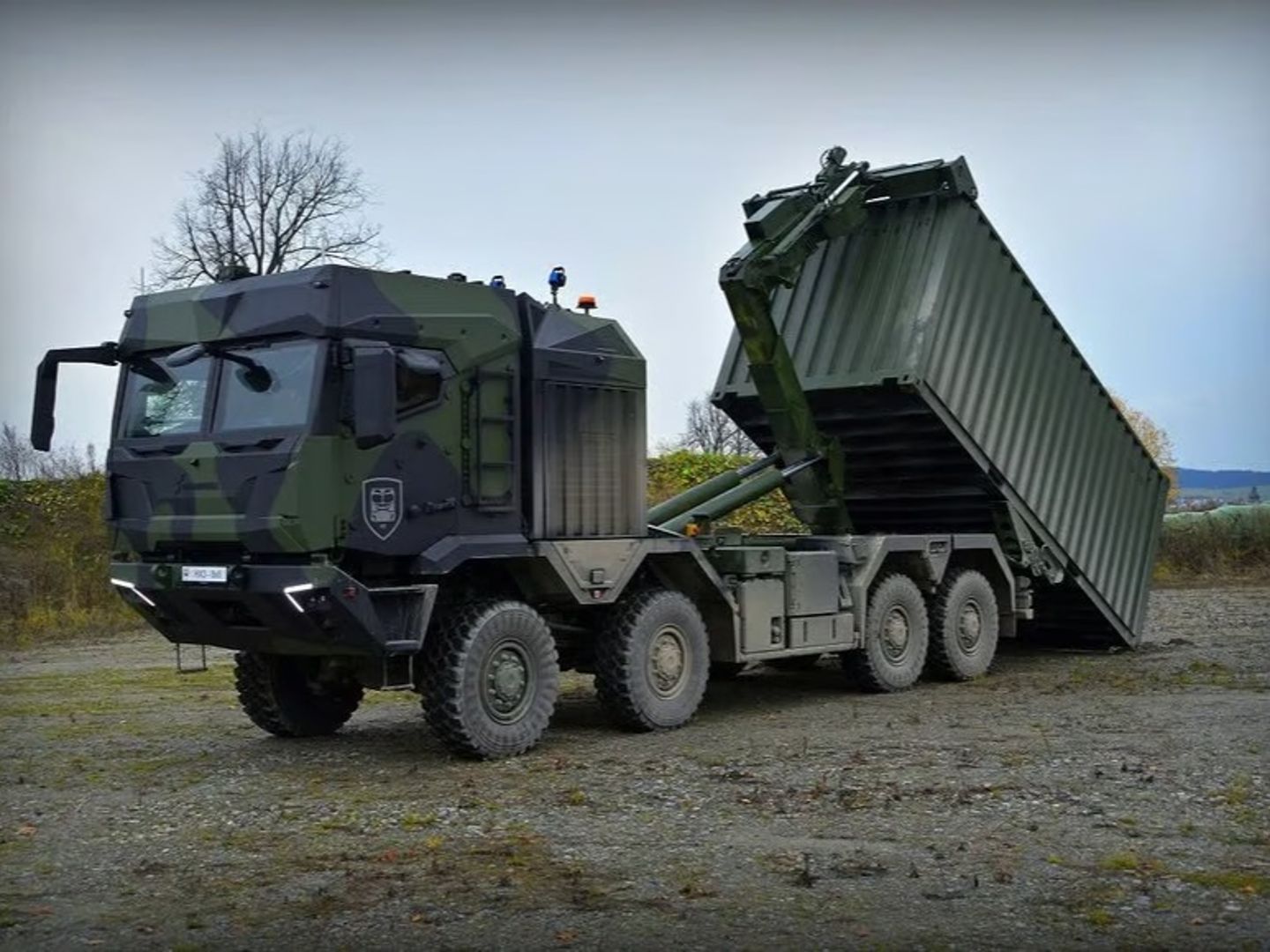 Alman Silahlı Kuvvetlerinden Rheinmetall'e 1 milyar avroyu aşan askeri kamyon siparişi