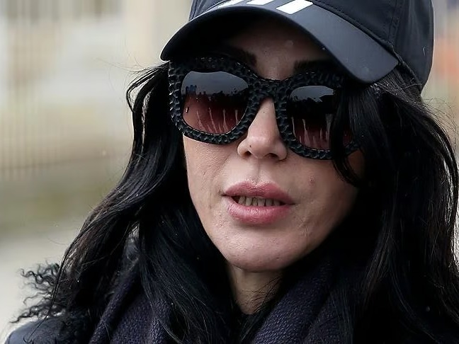 Hande Yener'e konser soruşturması başlatıldı