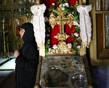 Yunanistan’da başrahip tarihi eser kaçakçılığından yargılanacak