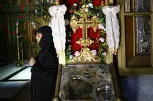 Yunanistan’da başrahip tarihi eser kaçakçılığından yargılanacak