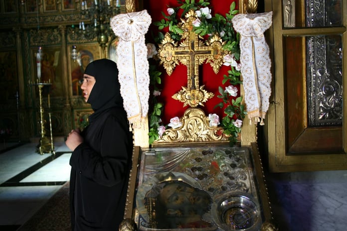 Yunanistan’da başrahip tarihi eser kaçakçılığından yargılanacak