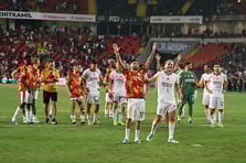 Son şampiyon Galatasaray yeni sezona galibiyetle başladı