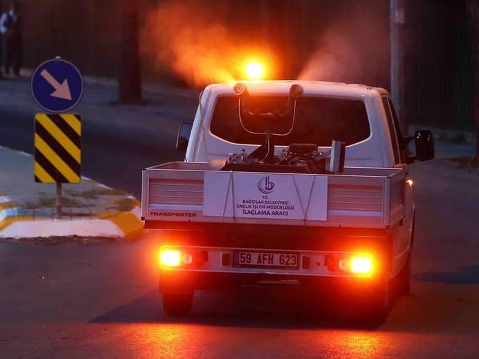 İstanbul Valiliği'nden kurumlara haşereyle mücadele talimatı