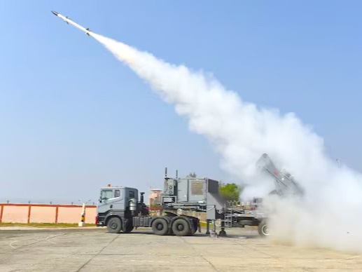 Hindistan, Akash-NG hava savunma füzesinin kullanıcı denemelerini başarıyla tamamladı