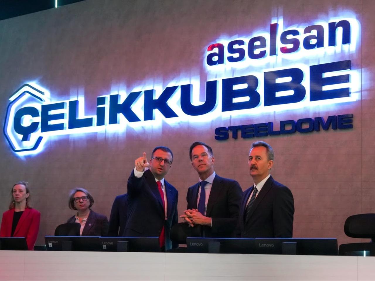 Rutte'den Türk savunma sanayiine övgü