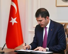 Bakan Kurum, "Yarısı Bizden" kampanyasıyla kentsel dönüşüm çağrısında bulundu