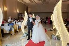 Şaka amaçlı söylediği "Benimle evlenir misin?" sözü gerçeğe dönüştü