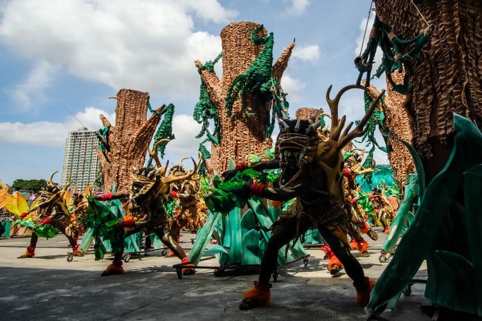 Yerel mutfak ve el sanatları pazarı