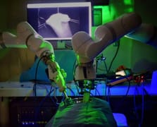 Uydu destekli devrim: 5 bin km uzaktan ameliyat