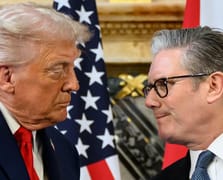 Starmer Grönland konusunda Trump’a geri adım yok mesajı verdi