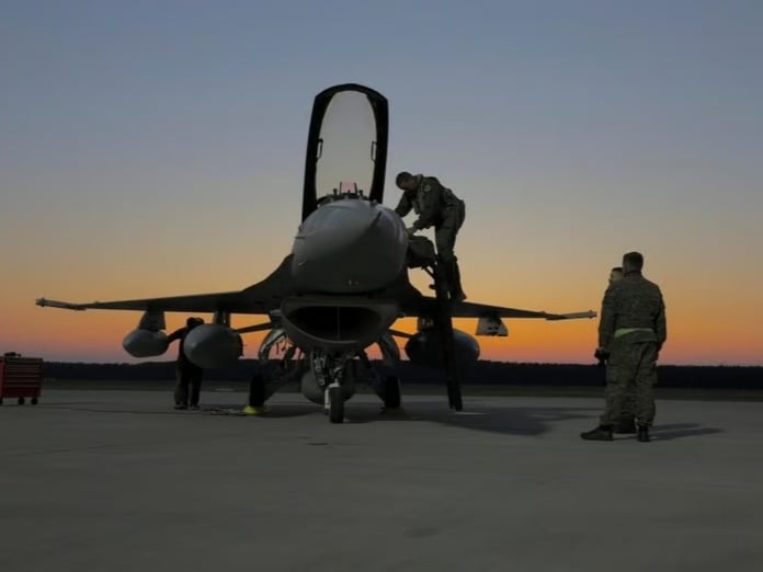 Slovakya, F-16 filosunu iki yeni uçakla güçlendirdi