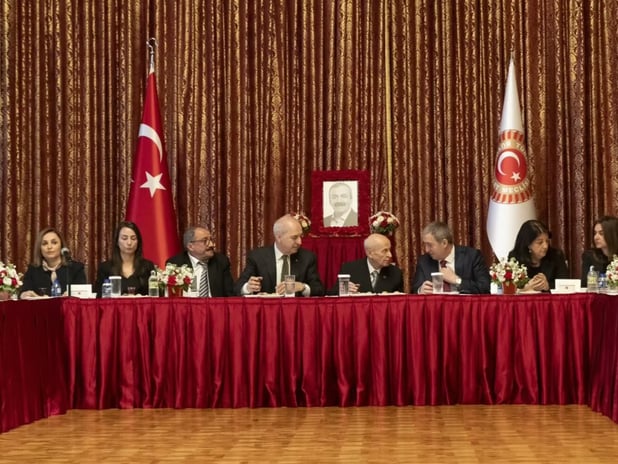 Devlet Bahçeli TBMM’de: Sırrı Süreyya Önder'in taziyesine katıldı