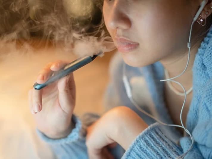 Vape ve snus alarmı: Kullanım yaşı 12'ye kadar düştü!