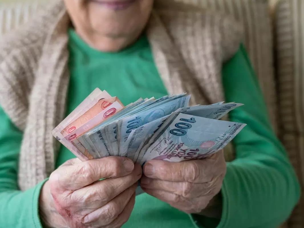 10 milyon kadına emeklilik yolu açılıyor!