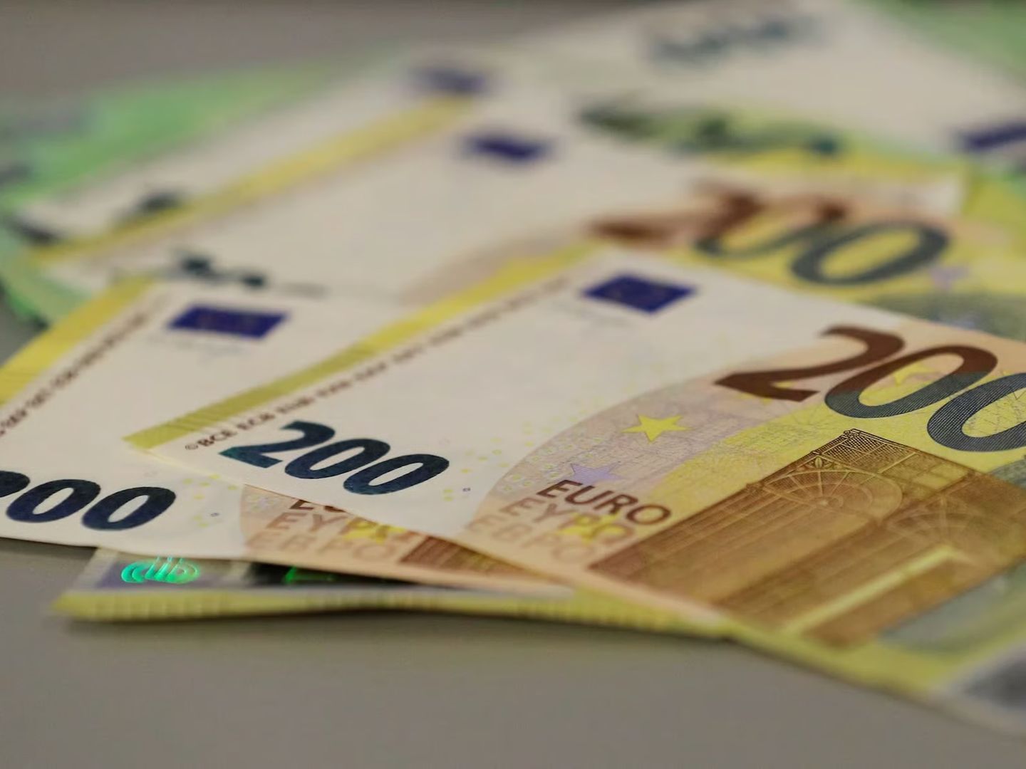 İtalya'da uyuşturucu kartellerine hizmet veren yeraltı bankası çökertildi