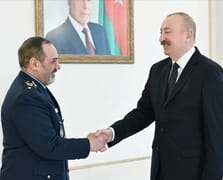 Azerbaycan Cumhurbaşkanı İlham Aliyev İran Savunma Bakanı Aziz Nasırzade’yi kabul etti