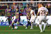 Avrupa maçı öncesi günü değişen Galatasaray, liderliğini koruma peşinde