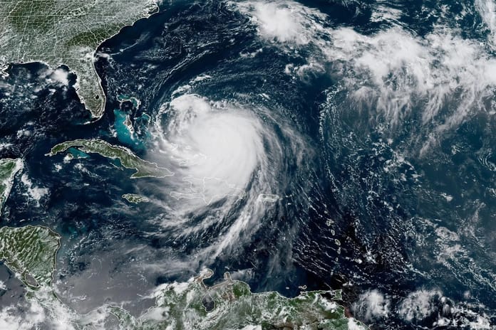 ABD’nin Kuzey Carolina eyaletinde Erin Kasırgası uyarısı verildi