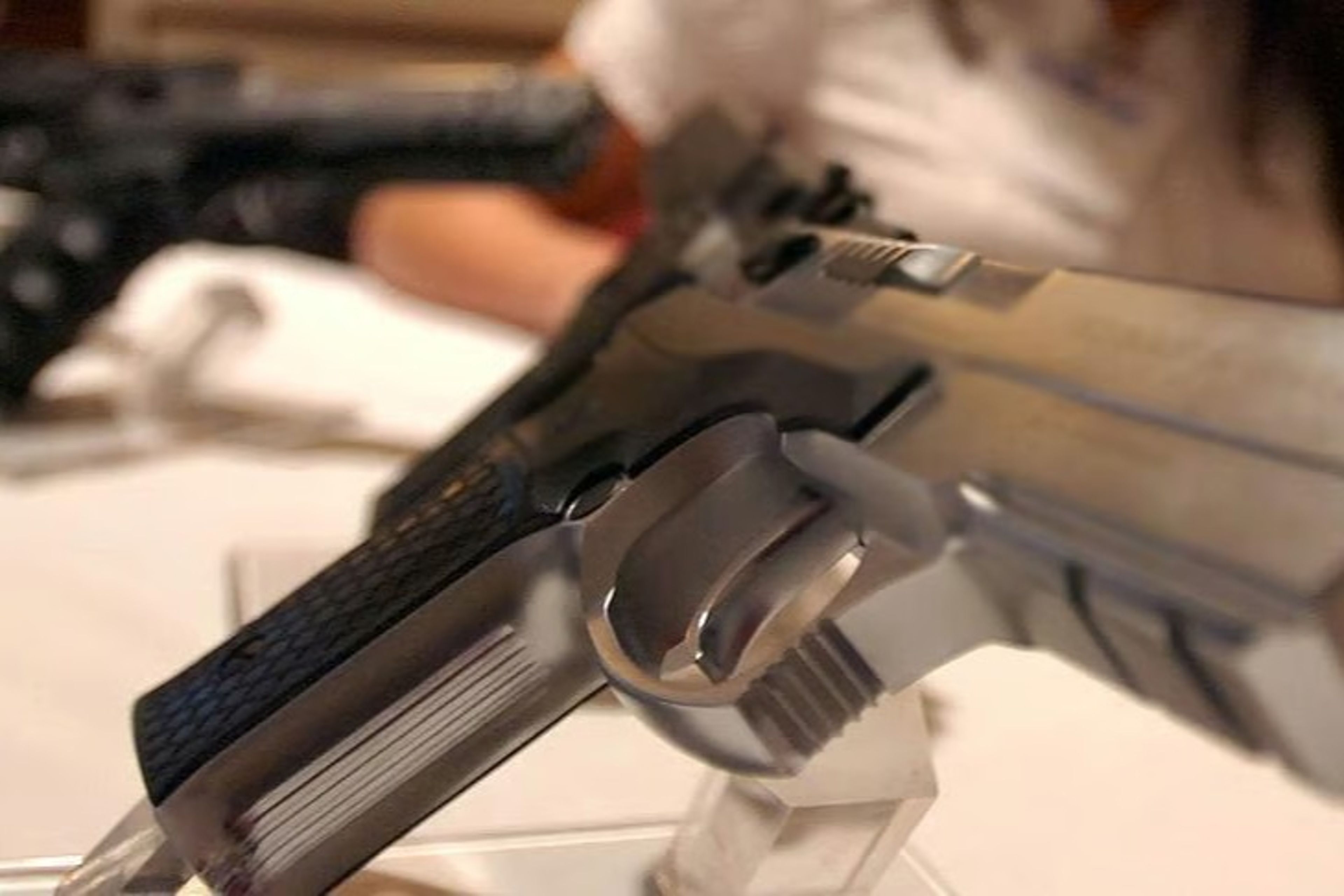 Büyükçekmece’nin ardından Adalar Adliyesi’nde de soygun! 12 silah kayboldu