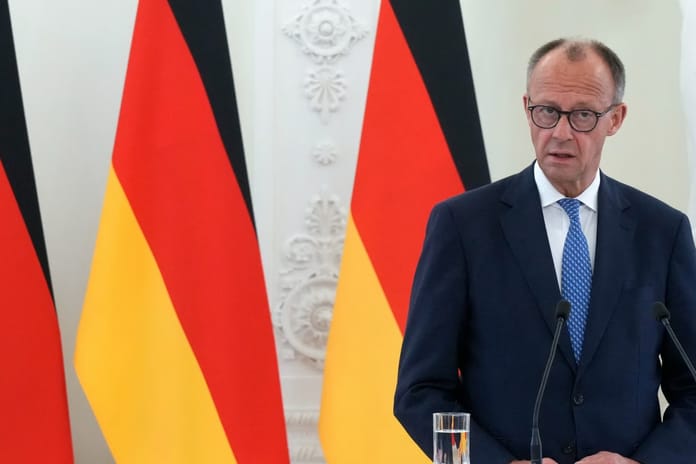 Almanya’da sosyal medya için çocuklara yaş sınırı tartışması büyüyor