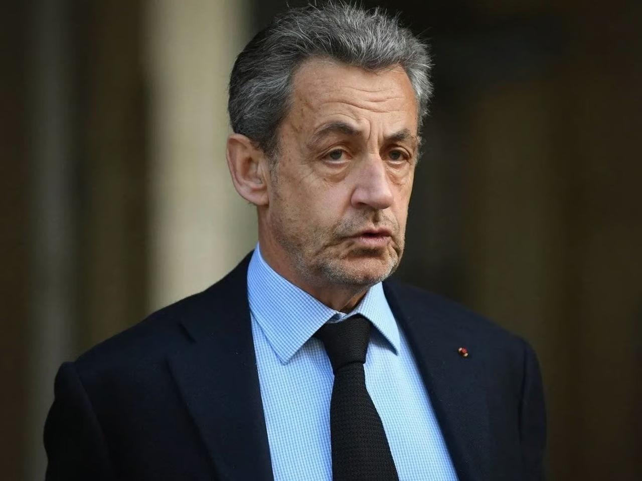 Sarkozy'nin kara para davasında karar günü