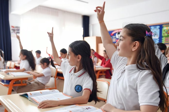 Zorunlu eğitim sistemi değişiyor mu?