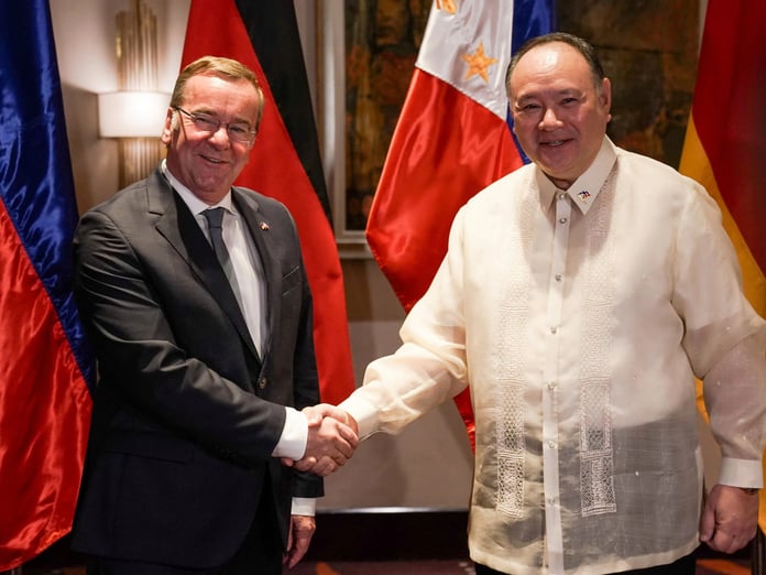 Filipinler ve Almanya, savunma iş birliğini güçlendirmek için anlaşma imzaladı