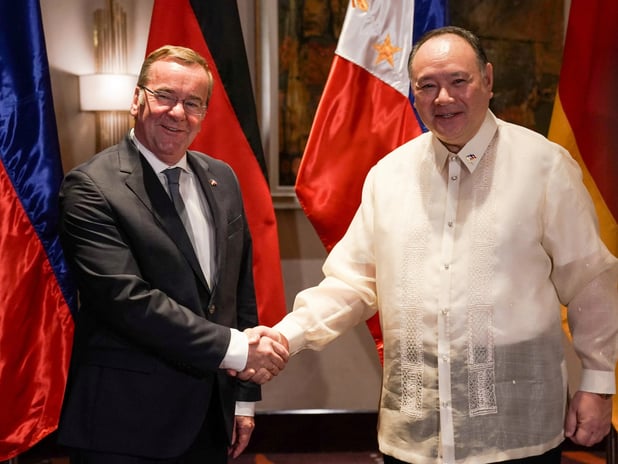Filipinler ve Almanya, savunma iş birliğini güçlendirmek için anlaşma imzaladı
