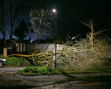 Goretti Fırtınası'nın vurduğu Fransa’da elektrik kesintilerini sürüyor