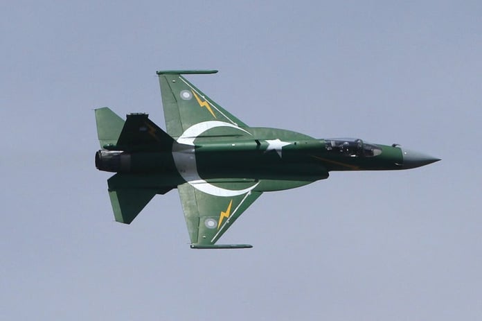 Pakistan'da 62,4 milyar dolarlık 2025-2026 mali bütçesinde savunma harcamaları yüzde 20 artırıldı