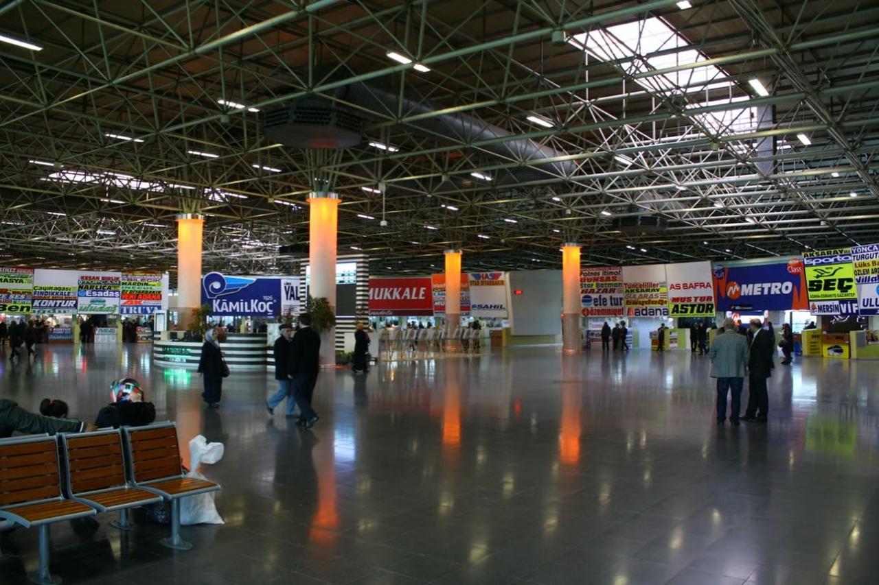 Otobüs terminalinde servet unuttu! Altınlarını dalgınlıkla banka bıraktı