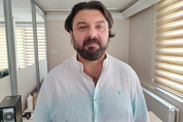 Volkan Uçak iddiaları: Halı yıkacısı mı ? Psikolog mu?