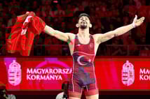 Avrupa Güreş Şampiyonası'nda ilk gün: 3 milli sporcumuz yarı finalde