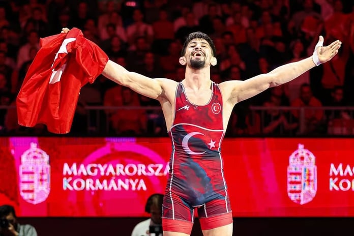 Avrupa Güreş Şampiyonası'nda ilk gün 3 yarı final