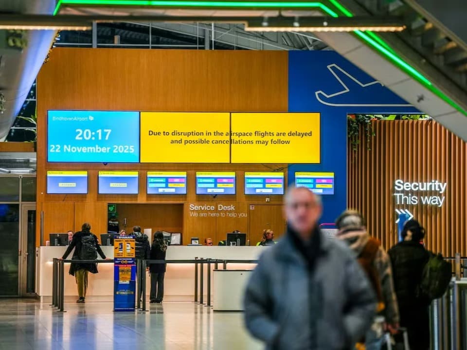 Eindhoven Havalimanı'nda drone alarmı