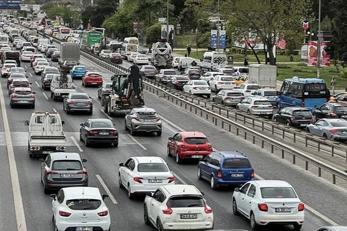 İstanbul'da yollar kapanıyor: Alternatif güzergahlar açıklandı