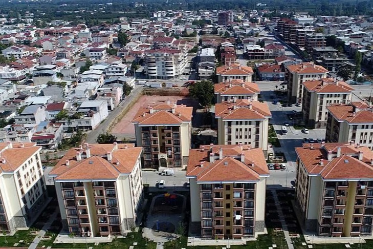 Fahiş aidat fiyatları göç başlattı