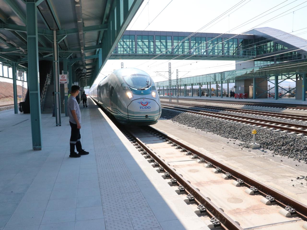10 bin kişilik tren kapasite artışı