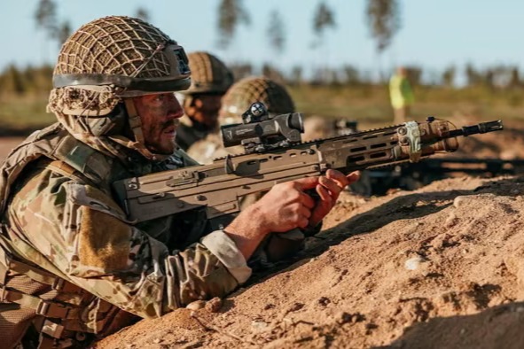 UK Pledges Troops for Ukraine if Ceasefire Secured